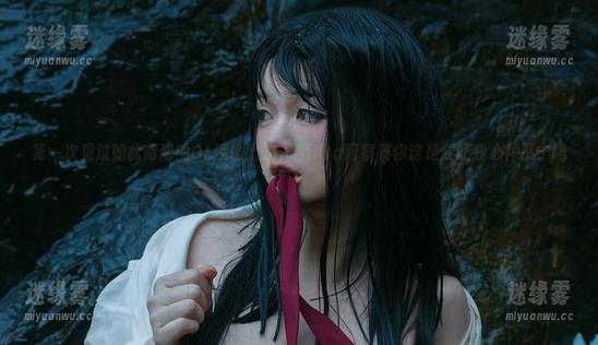 第一次见过如此高清的OL液化上衣，NinJa阿寨寨你这是要让我心神不宁吗？
