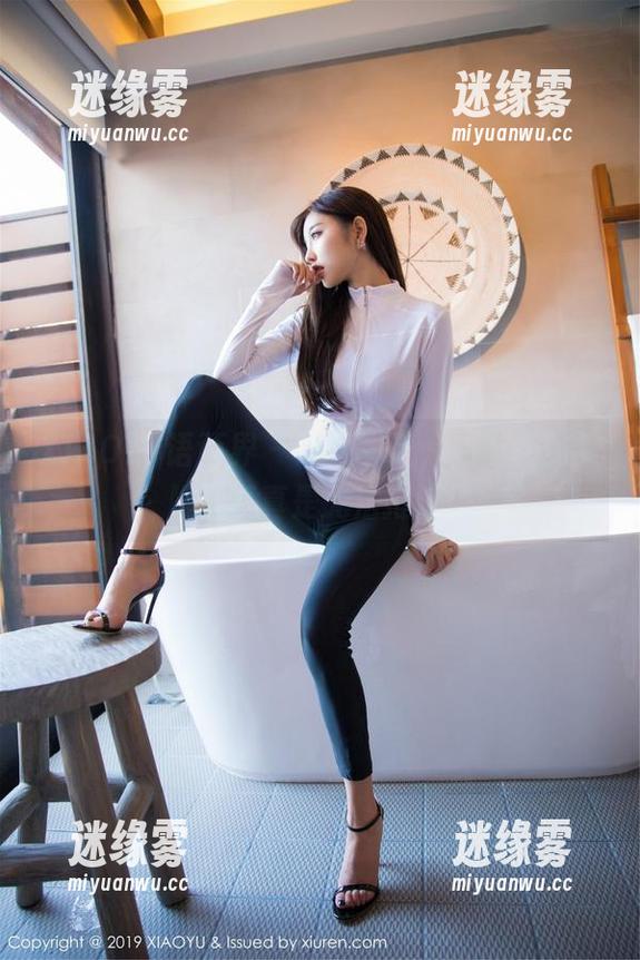 XIAOYU语画界 - 足下生风，徐莉芝的美脚写真真是无法抵抗！