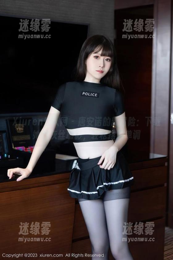 Xiuren秀人网 - 唐安诺的新冒险：下载她的灰丝摄影，轻松摆脱单调