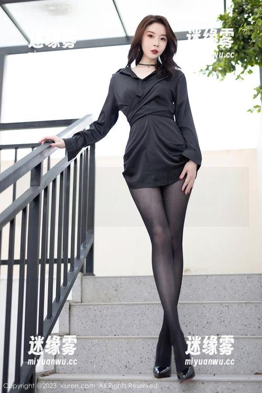 Xiuren秀人网 - 白兔西希的礼服美图更新，一转眼间就想成为她一样优雅的姑娘。