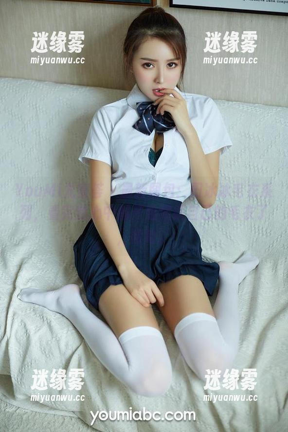 YouMi尤蜜荟-田冰冰 YouMi尤蜜荟 - 最新图包:田冰冰毛衣系列,看完我心中都开始编织自己的毛衣了,哈哈。