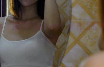 pans - 图集中的roro：天台上的不羁与自由