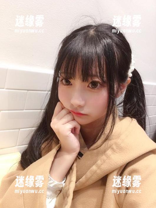 自拍大作战：Wendy的照片合集，镜头前的她比镜后更疯狂！