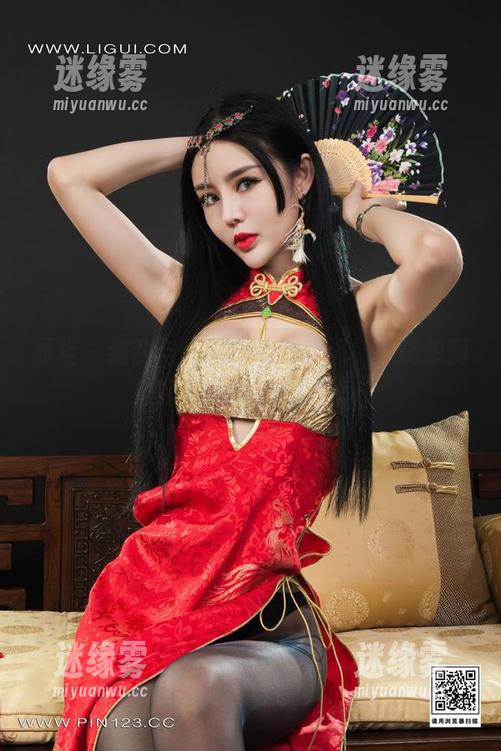 丽柜 - 甜甜与和服的定制奇遇，谁能想到这画面如此特别呢。