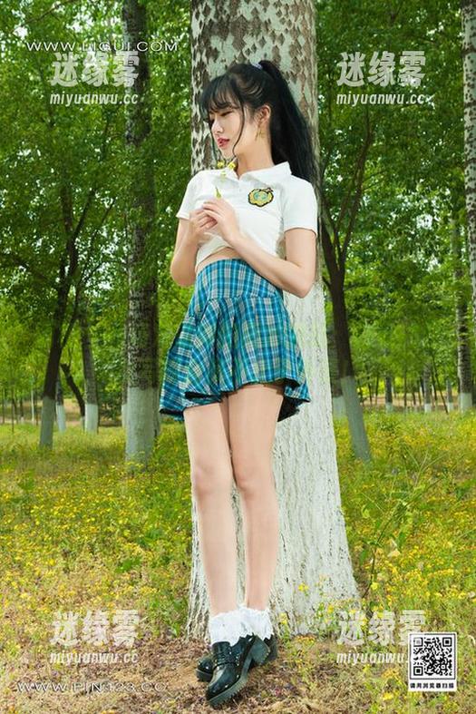 丽柜 - 一场对信仰的微妙挑战：白云的修女写真合集不止于外表！