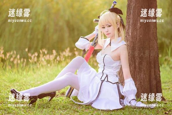 精选亚缇arty的夏日cos，看完这些，想必又有不少人要膜拜。