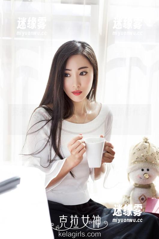 克拉女神 - Luna的和服又要画新时代美图，壁纸？是个热门话题。