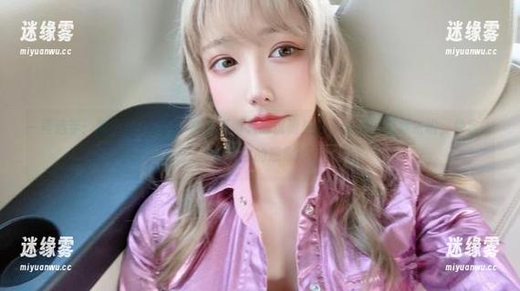 啾小妍Deer 一号选手:啾小妍Deer,旗袍不再只给优雅加分,免费的合集来啦,快拿去装饰你的想象!