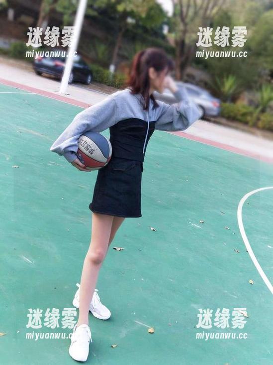 微密圈 - 小仙女ELaine一出，秒杀无数，原图和图包的女神气息真让人羡慕！