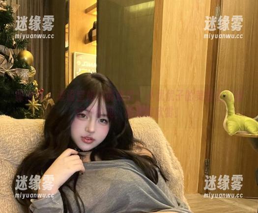 小优优子 微密圈 - 谁说空姐只能端菜?小优优子的美图正打破这种偏见,快放肆欣赏!