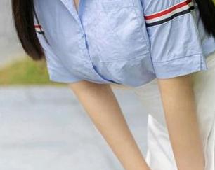 尤蜜荟 - Egg_尤妮丝Egg圣诞写真：这可是被节日‘促销’的时髦选择！