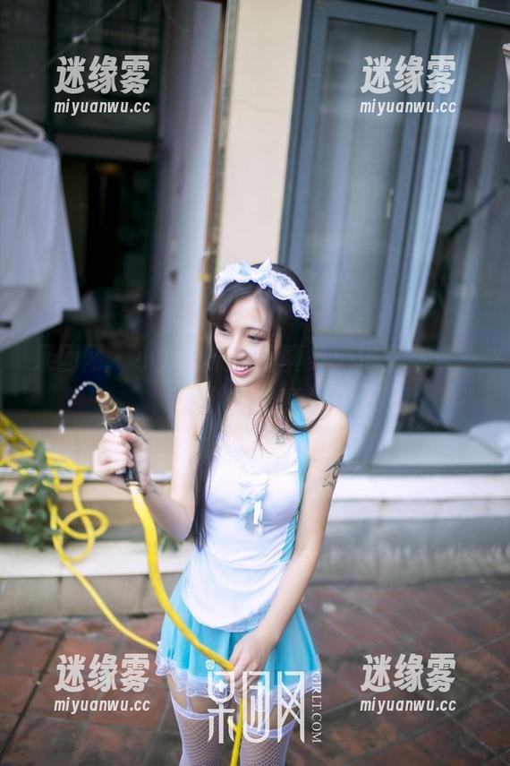 果团网-小九九 果团网 - 小九九最新写真集:浴室,来一场浪漫的意外