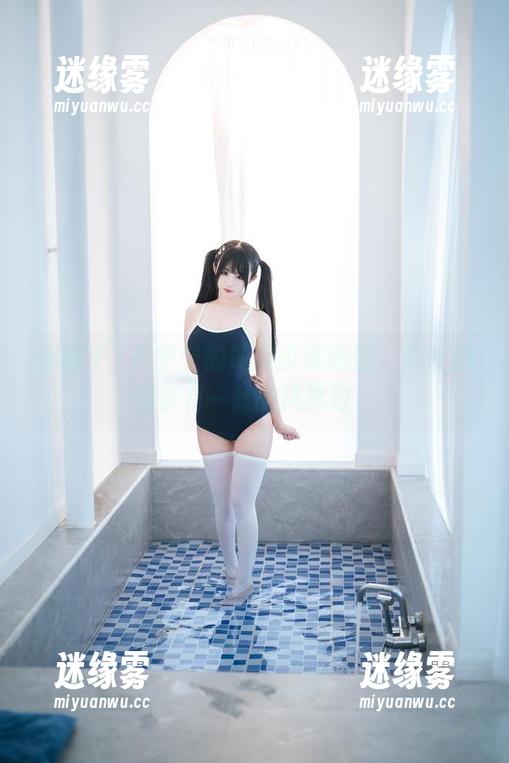 沉醉于桜井宁宁的纯欲少女造型，照片里似乎有一丝微风拂过。