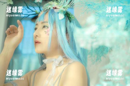 樱晚gigi 樱晚gigi的奶牛日常,图包下载后你也能成为主角!