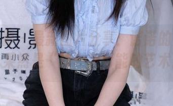甜予摄影 - 最新图片分享：诺诺的白棉袜，果然是“袜”有可能的艺术！