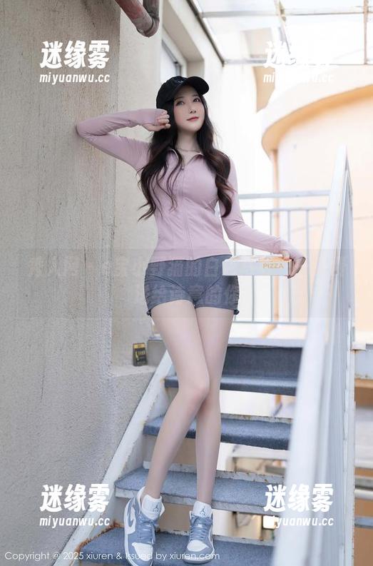 秀人网-e宝小野猫 秀人网 - e宝小野猫的白色写真——免费送给诗意的你