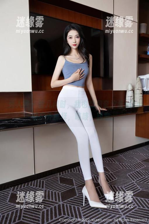 秀人网-奈汐酱nice 秀人网 - 曾几何时,我也想和奈汐酱nice在户外那样,咳咳,随意。