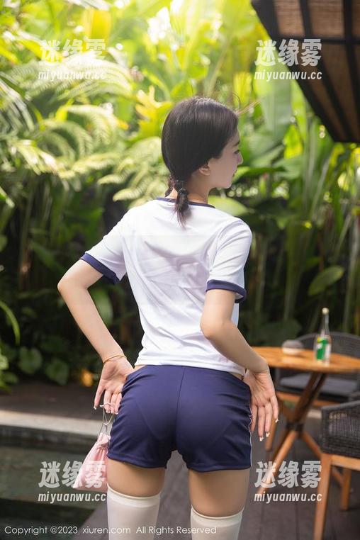 秀人网 - 安琪Yee的可爱摄影，让我的脑袋里闪过了无数只小动物