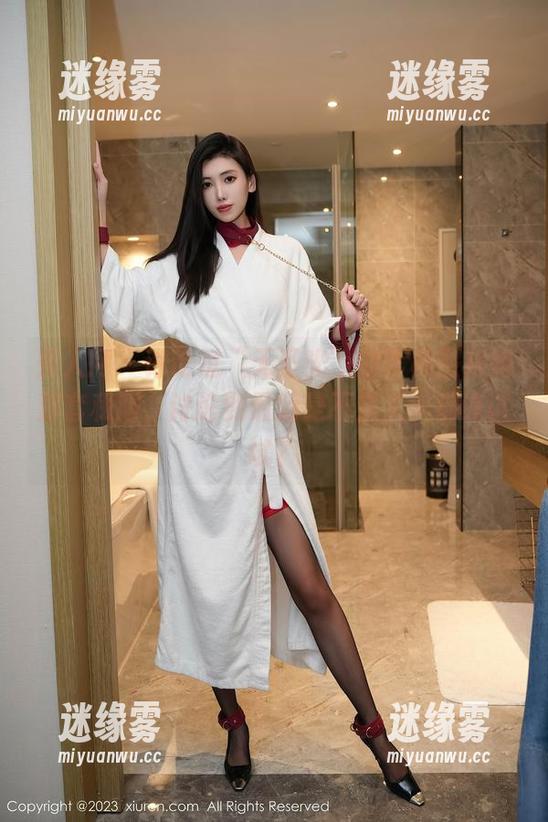 秀人网 - 讨论过“无圣光”的李梓熙和她那套和服，讨论到最后是不是人人都该试试？