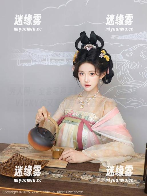 秀人网 - 全套写真里的粉色王国，陈雅漫VICKY你又要引发一场潮流风暴了！