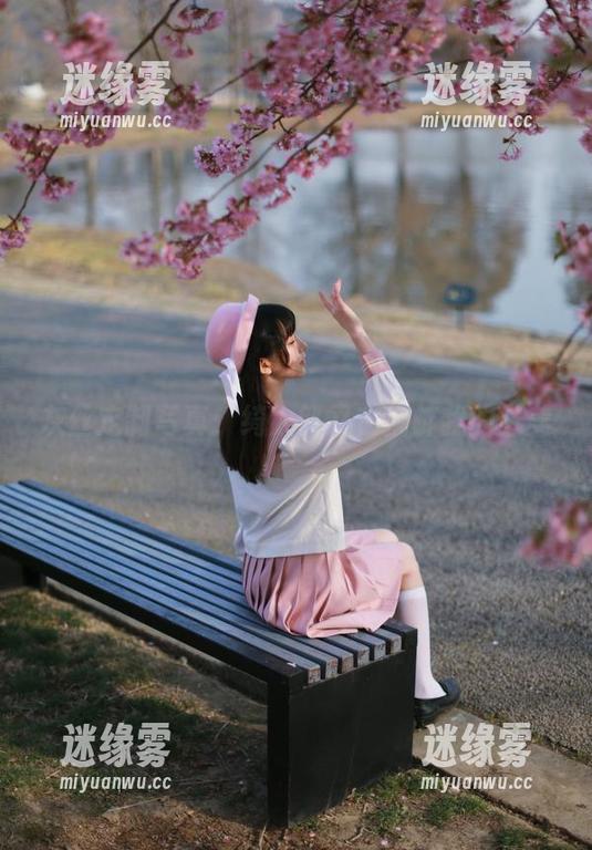 灰丝定制写真：绮太郎又在挑衅我的审美