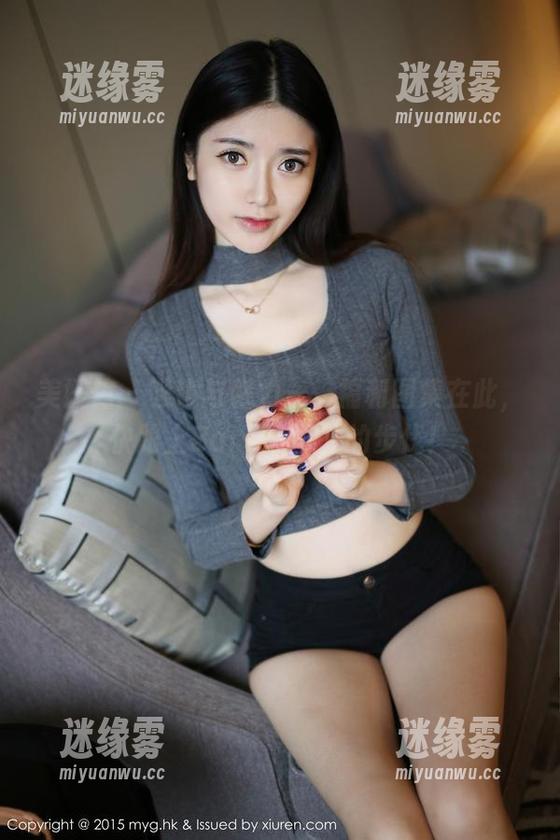 美媛馆 - 眼镜与魅力——福利图集在此，快跟上Barbie可儿的步伐！