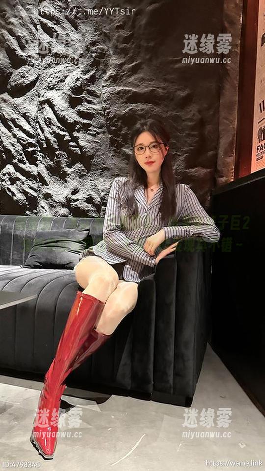 微密圈 - 本以为只是居家，结果被轩子巨2兔的美图闪到眼！无意间的发现真不错～