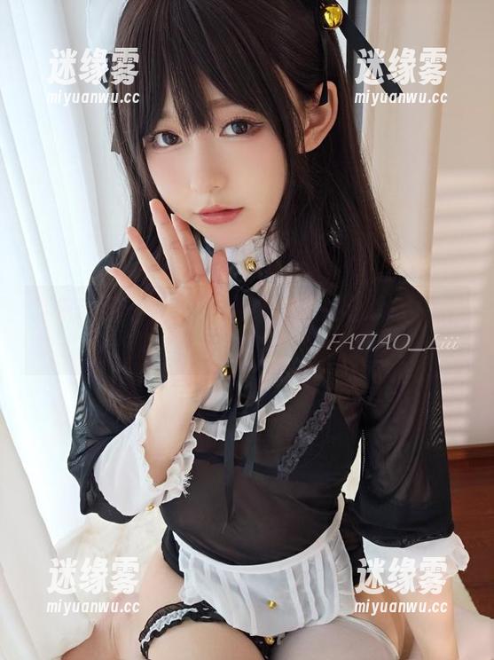 定制写真：迷之呆梨身上的白丝让我停不下来！