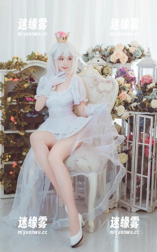 金鱼yui 看金鱼yui穿古米泳装,作品集高清到能看清每一条鱼鳍!