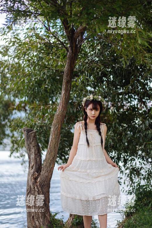 镜酱的温柔如春风，图库里等你来下载，简直是不下载会后悔的滋味。