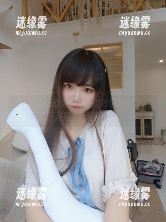 雪琪SAMA 雪琪SAMA的黑猫,不付钱也能下载,是这有点超值吗?